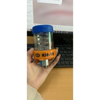 Cốc bơm mỡ KM-16