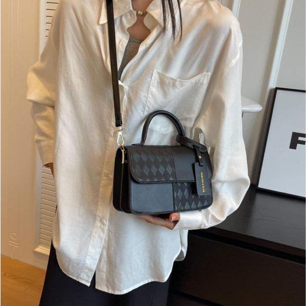 Túi xách đeo chéo đeo vai nữ thời trang Bag.thanhthu túi cầm tay da 2 ly in trám vá màu 3 ngăn sang chảnh 811