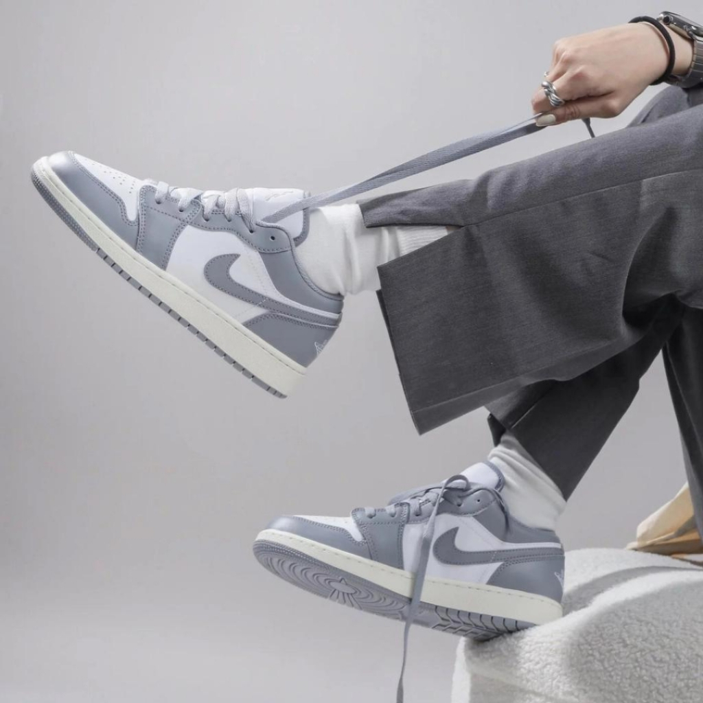Giày Air Jordan 1 Low Stealth And White, Giày JD Vintage Grey thể thao nam nữ  DB6480-100 Sneaker đủ fullbox OVO STORE