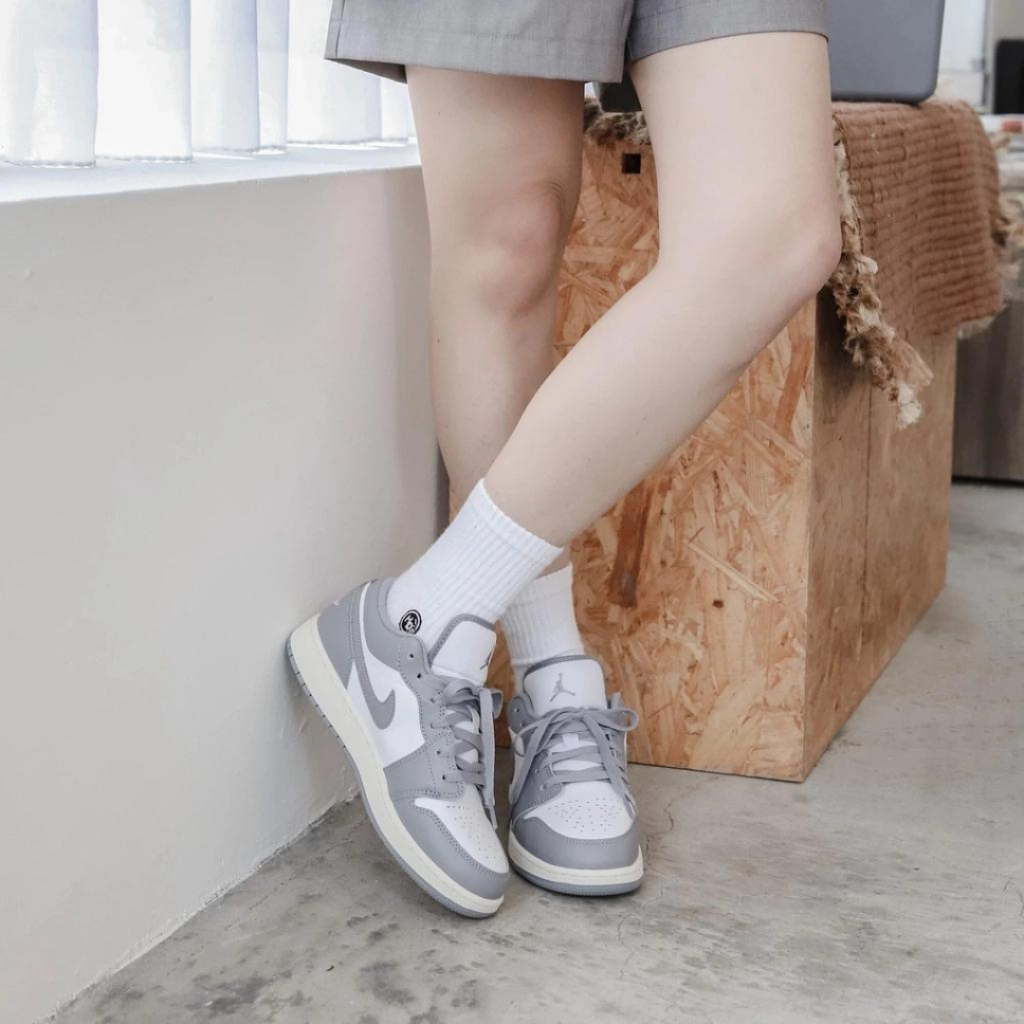 Giày Air Jordan 1 Low Stealth And White, Giày JD Vintage Grey thể thao nam nữ  DB6480-100 Sneaker đủ fullbox OVO STORE