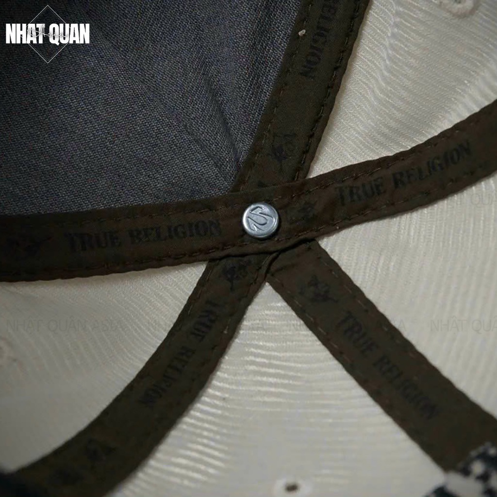 Mũ nón lưỡi trai True Religion ông địa vàng nâu logo thêu chữ U - Nhật Quân Asia nhatquanasia