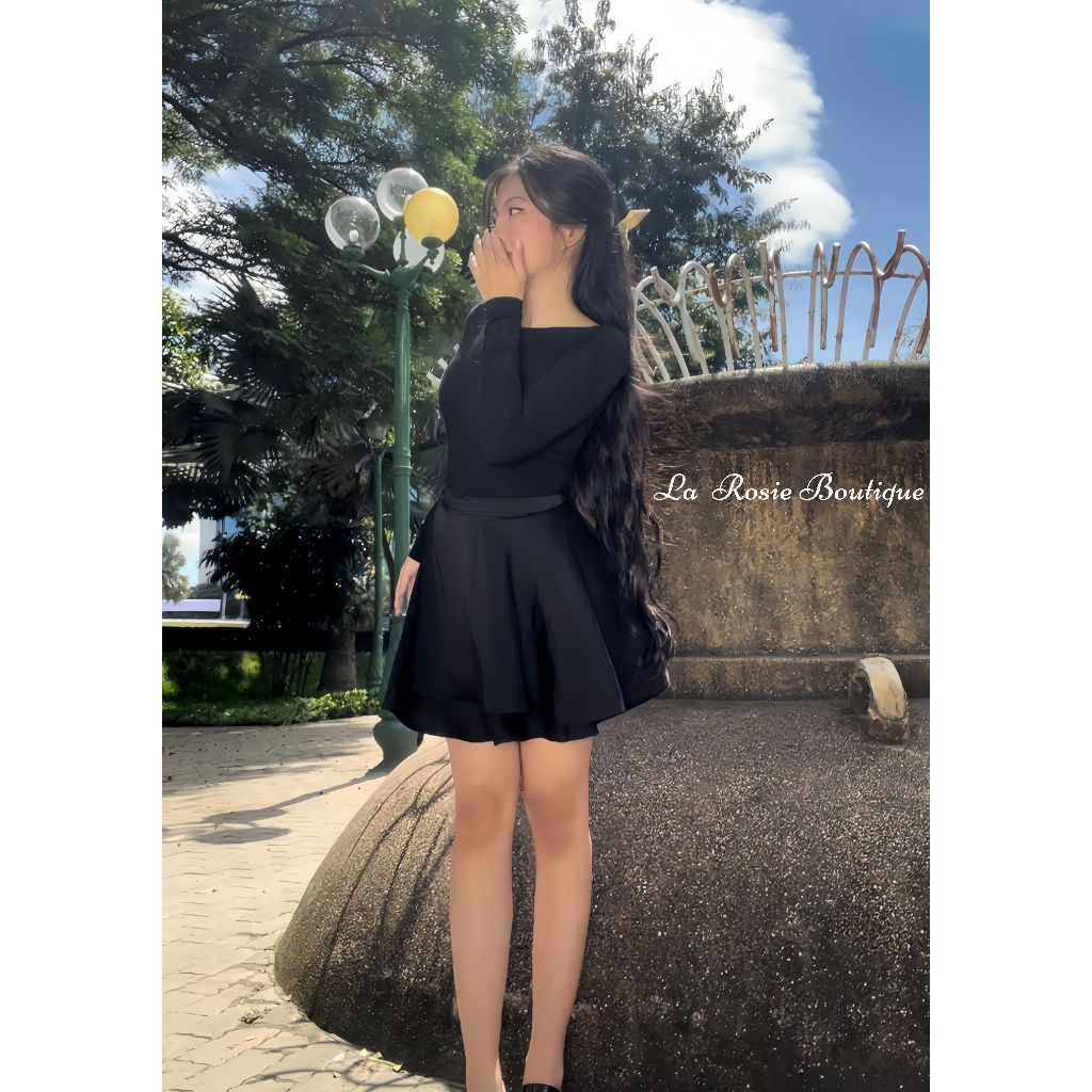 Chân váy lụa form ngắn xòe wrap skirt La Rosie Boutique