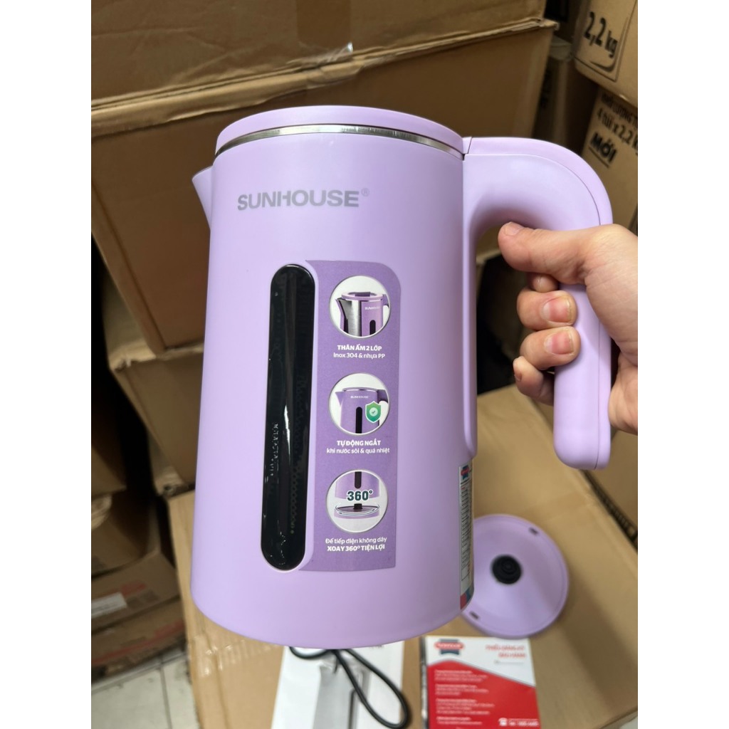 Ấm đun siêu tốc inox 2 lớp Sunhouse 1.8 lít SHD1368KB