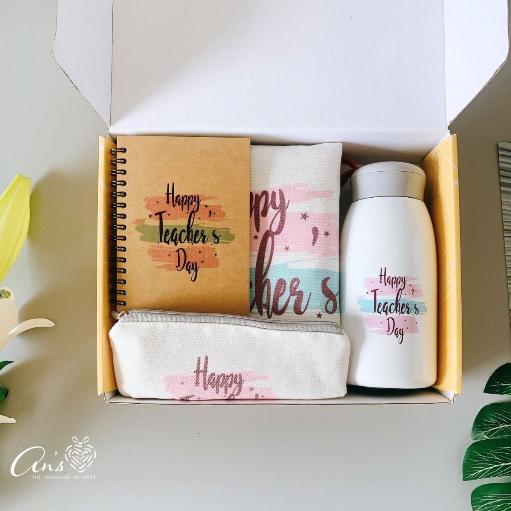 Set quà 20/11 - Full set 4 món quà tặng cô giáo BGN - sổ tay - túi - ví