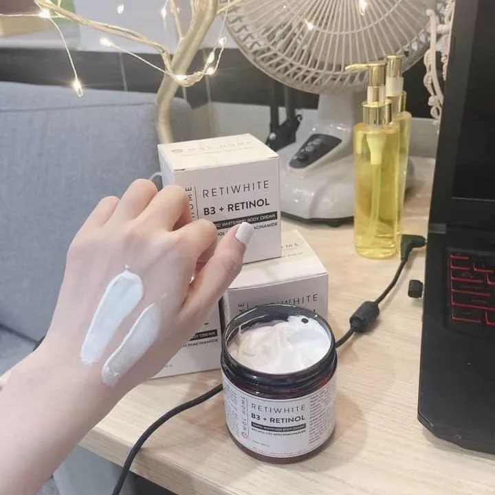 Kem dưỡng trắng da toàn thân RETIWHITE RAPID WHITENING BODY CREAM 250g