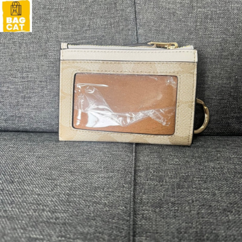 Sẵn Ví đựng thẻ kèm móc khoá Mini Skinny Id Case In Signature Canvas