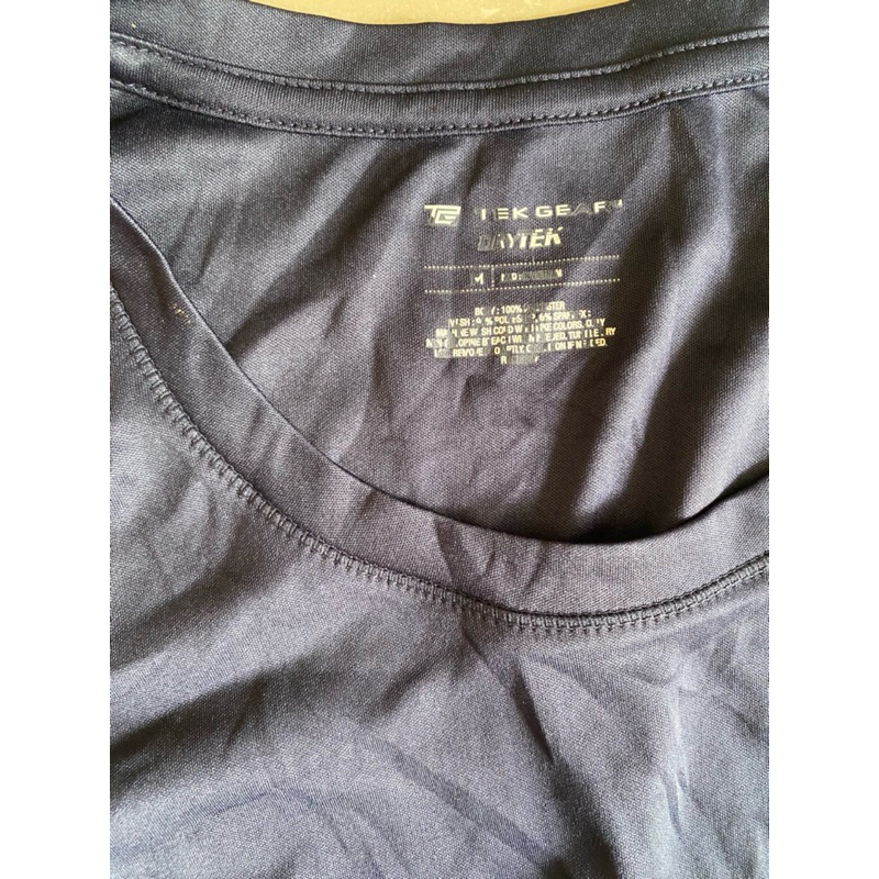 Áo thể thao nhiều mẫu