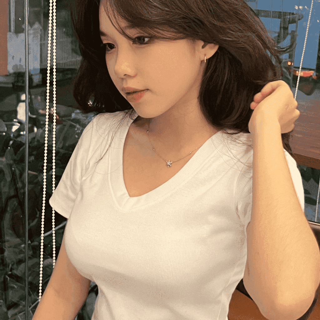 ÁO THUN BABY TEE BASIC CỔ TIM, ÔM BODY, DỄ THƯƠNG