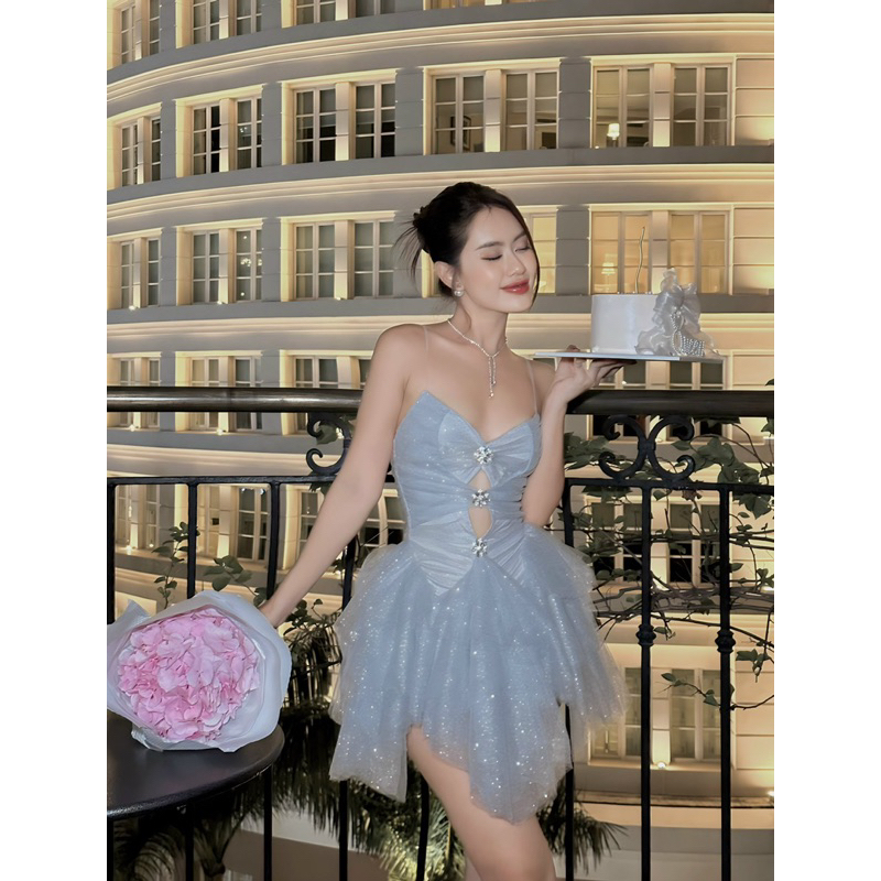 Đầm tiệc nhũ cutout tag đá blingbling