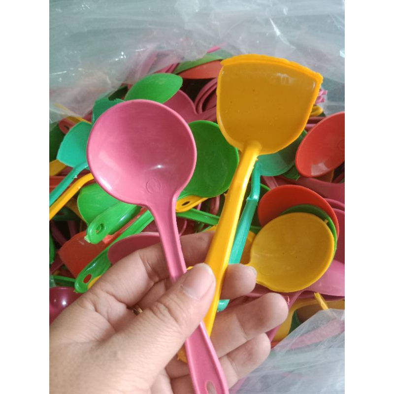 1 cái sạn/xẻng 1 cái vá múc canh - Đồ chơi nấu ăn cân kí dành cho bé iu