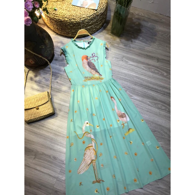 Đầm midi in hình