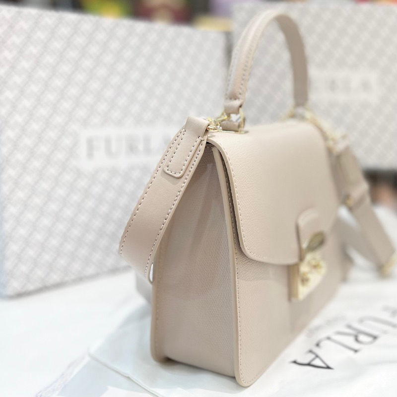 Túi furla size 23 đeo chéo màu mới
