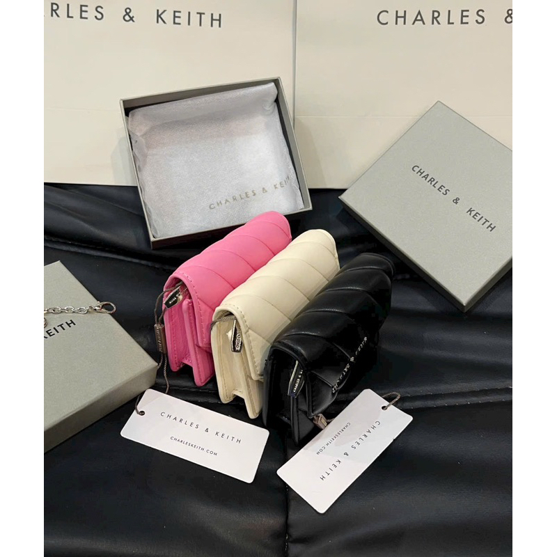 Ví charles keith mini cầm tay