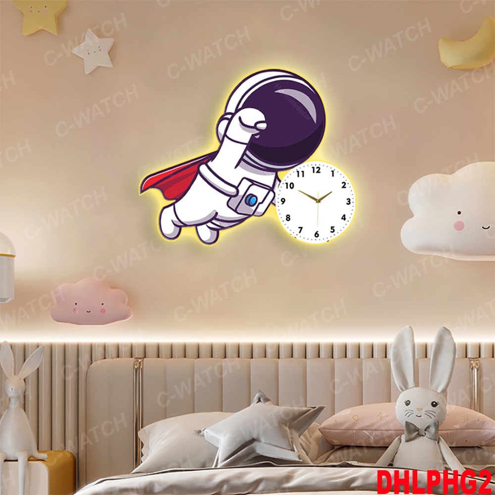 Đồng hồ treo tường led phi hành gia tráng gương cao cấp , tranh đông hồ led giá xưởng