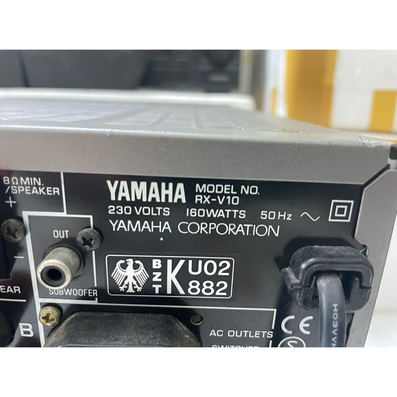 Âmply Yamaha RX-V10 Hàng âu về