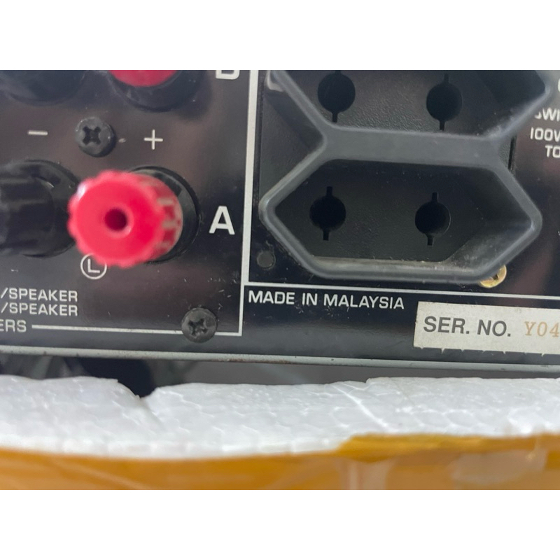 Âmply Yamaha RX-V10 Hàng âu về