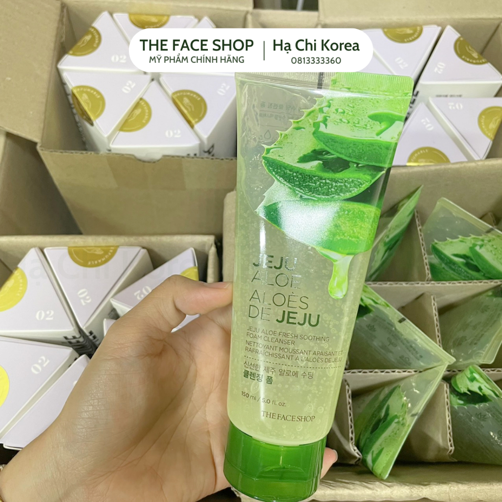 Sữa rửa mặt dạng gel mềm mịn da Jeju Aloe Fresh Soothing Foam Cleanser The Face Shop