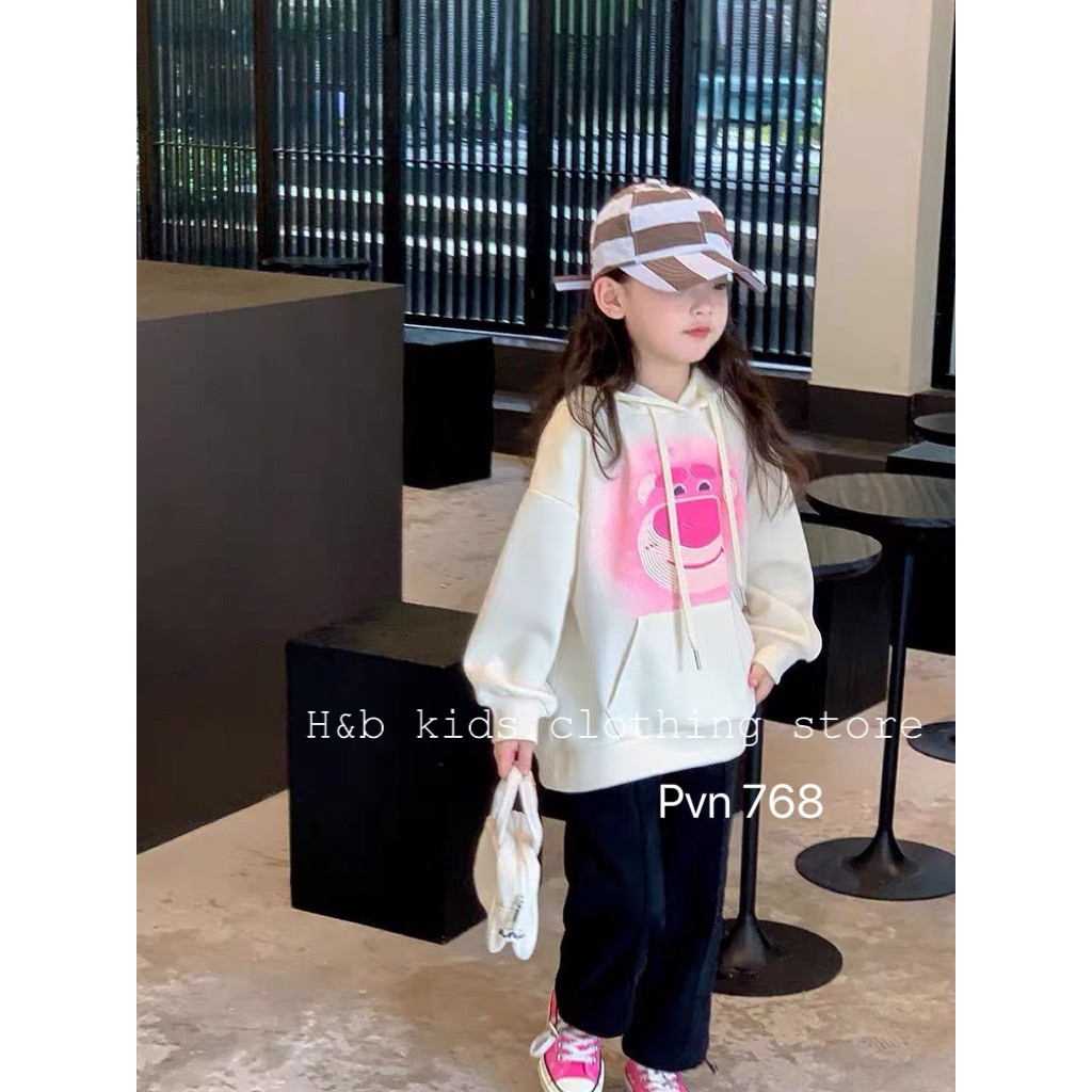 Áo Hoody bé gái , Áo thu đông da cá mũ họa tiết gấu dâu cho bé gái 8-28kg