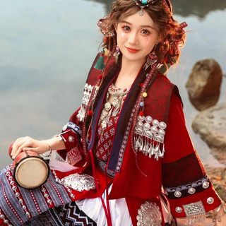 Trang phục Miêu cương đỏ ( sẵn )