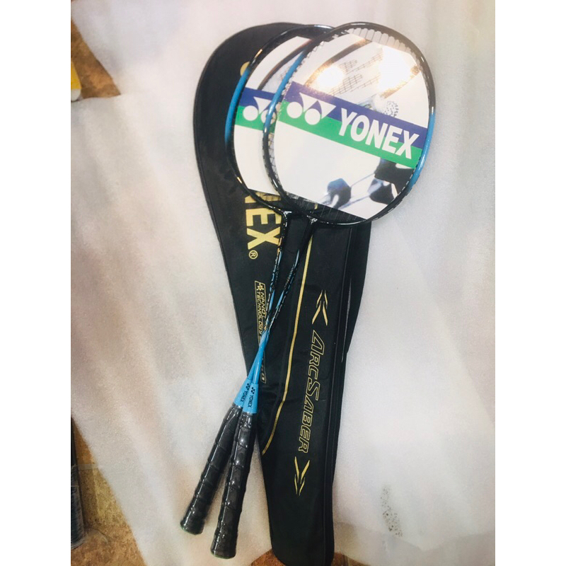 2Vợt cầu lông  +  tặng 1 túi Yonex