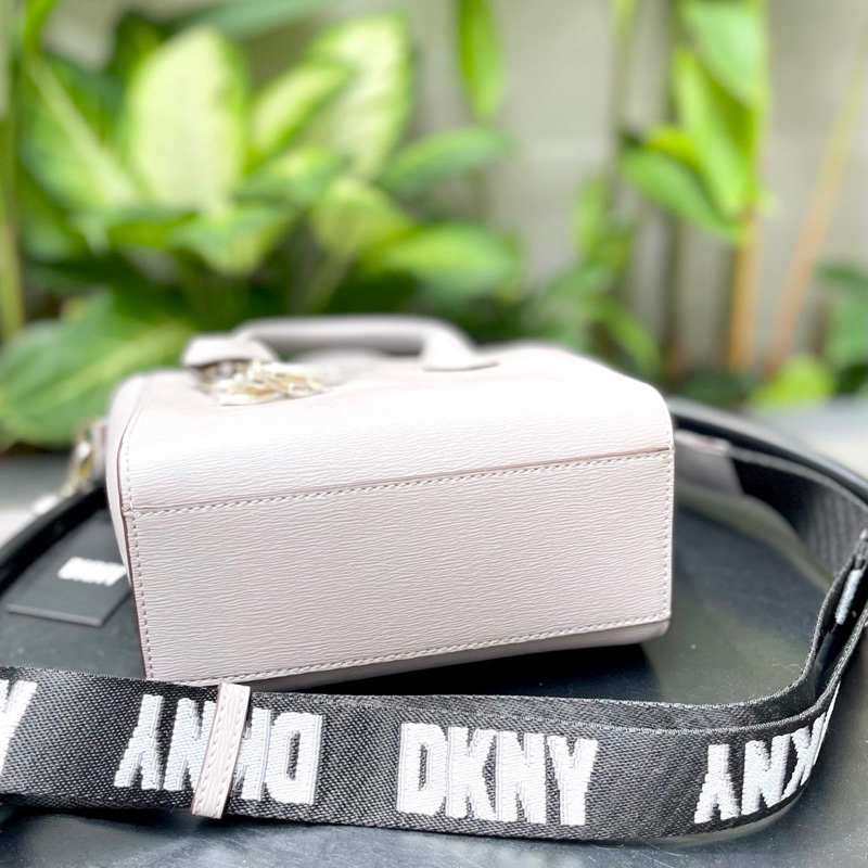 Túi dkny tote màu mới cho nữ