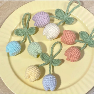 Móc khoá handmade hoa tulip bằng len - lenn.handmade