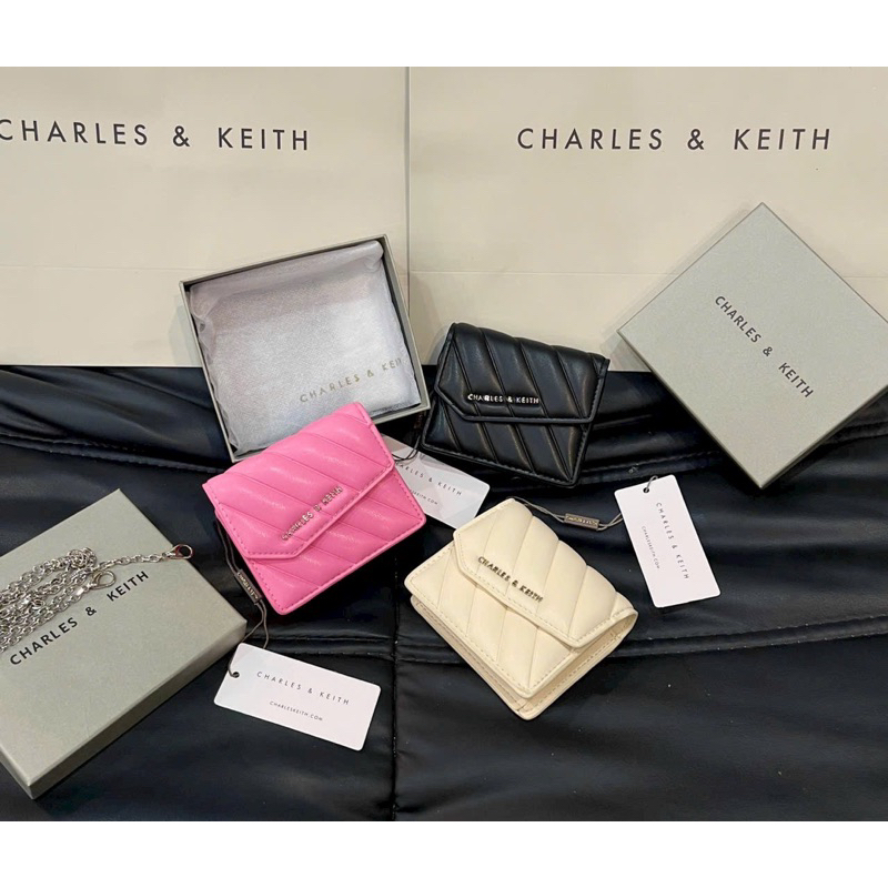 Ví charles keith mini nắp gập