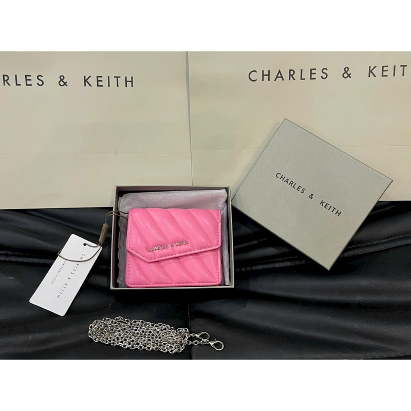 Ví charles keith mini nắp gập