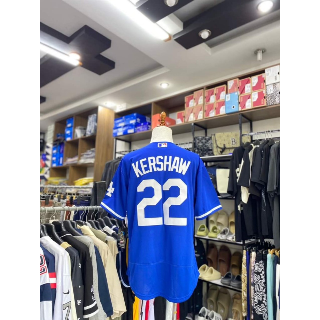 Áo bóng chày ni.k.e x MLB foverfit kiểu dáng gài nút cổ bóng chày