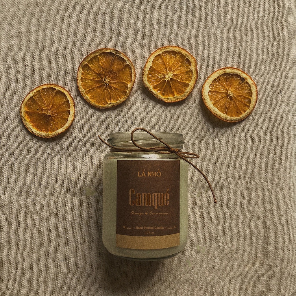 Nến thơm Handmade Candle LÁ NHỎ - Camqué (Cam ngọt + Quế) - Ấm Áp - Sảng Khoái - Không khói - An toàn cho sức khỏe - A