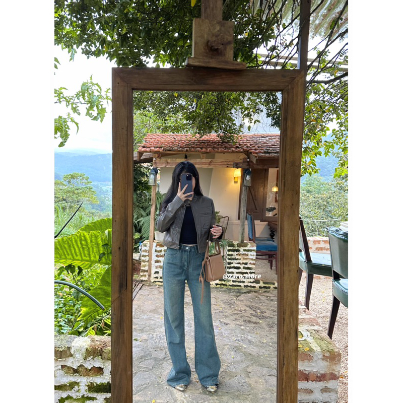 Quần jean 2 túi sau