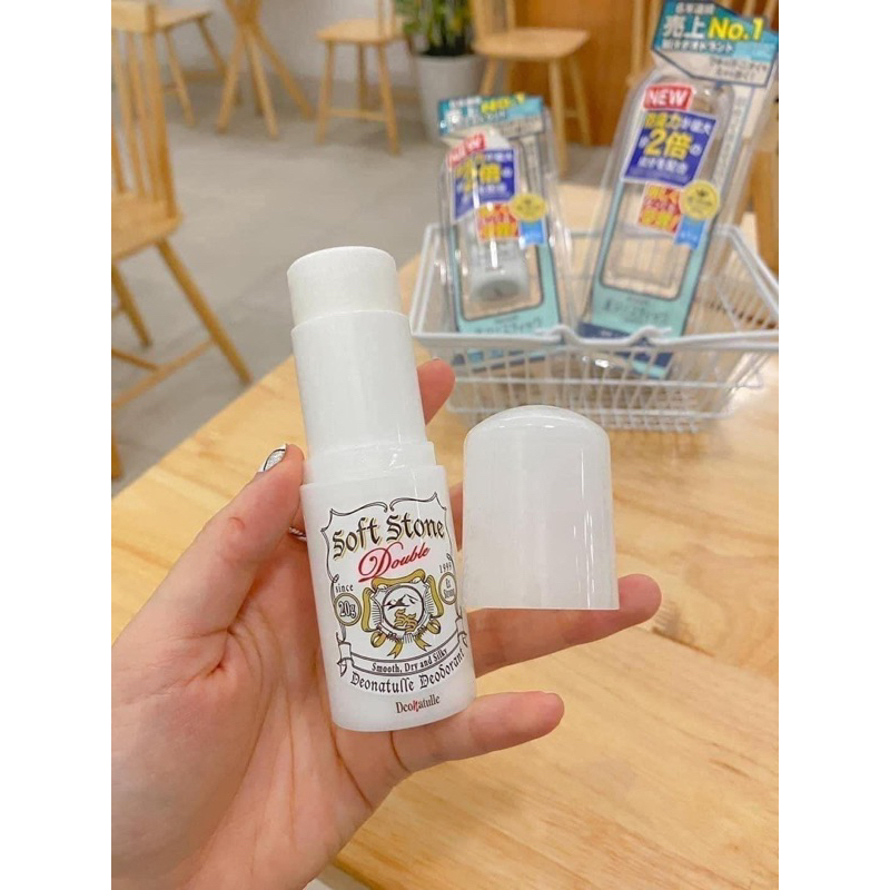 Lăn nách đá khoáng khử mùi Soft Stone Nhật Bản