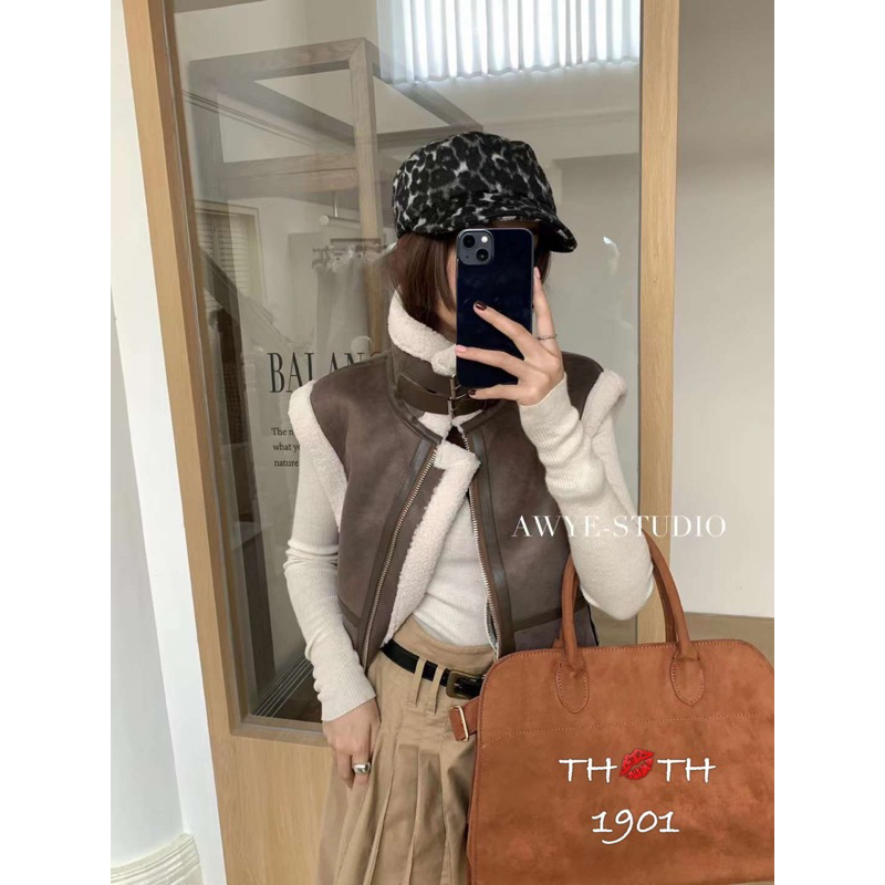 Áo ghile da lộn lót lông 2 khuy cổ đứng siêu hót