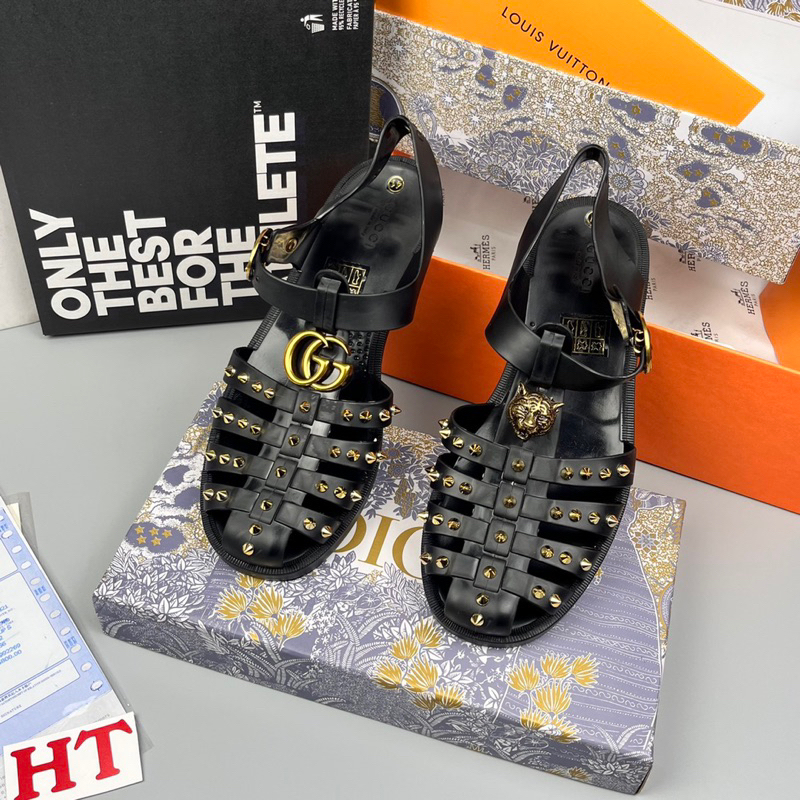 Sandal dọ nam G c bóng, đinh
