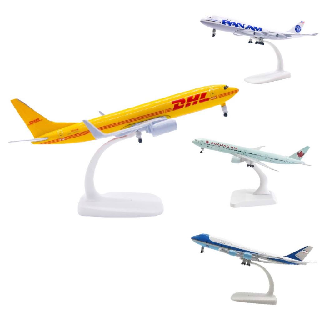 Mô hình máy bay Boeing B747 có bánh xe 20cm