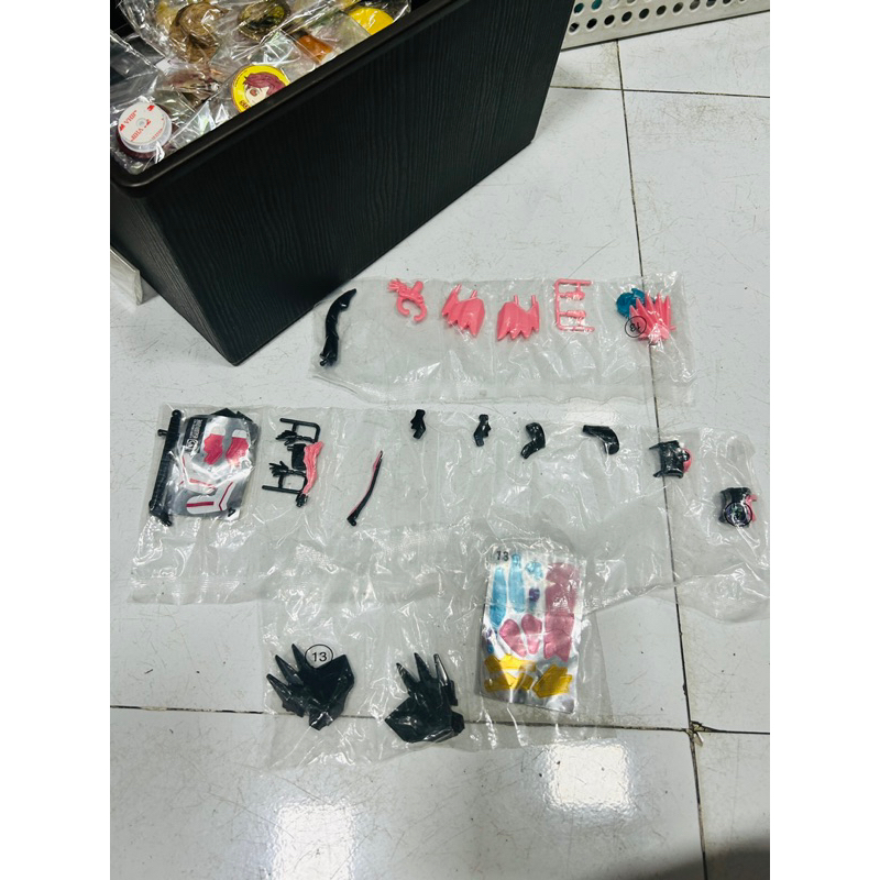 Mô hình Shodo Kamen Rider Revice phụ kiện 13