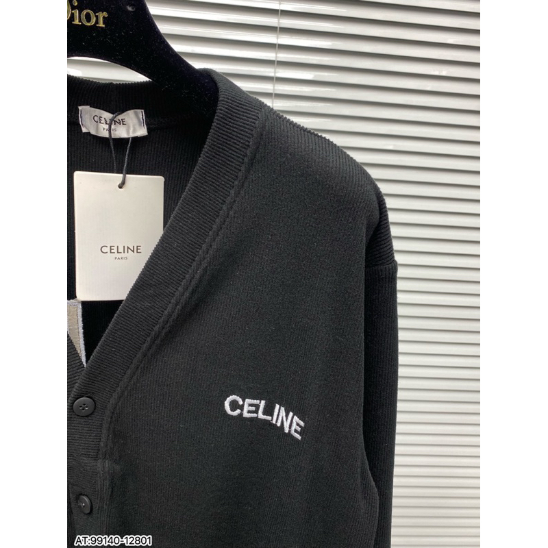 Áo khoác len celin siêu nét hoạ tiết bo viền xịn sò