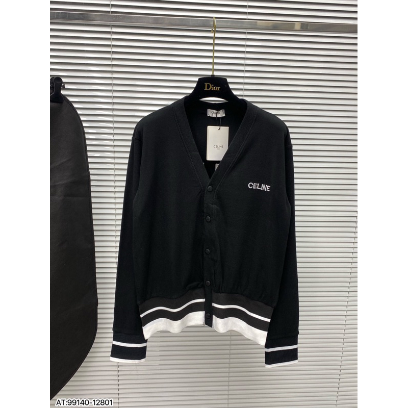 Áo khoác len celin siêu nét hoạ tiết bo viền xịn sò