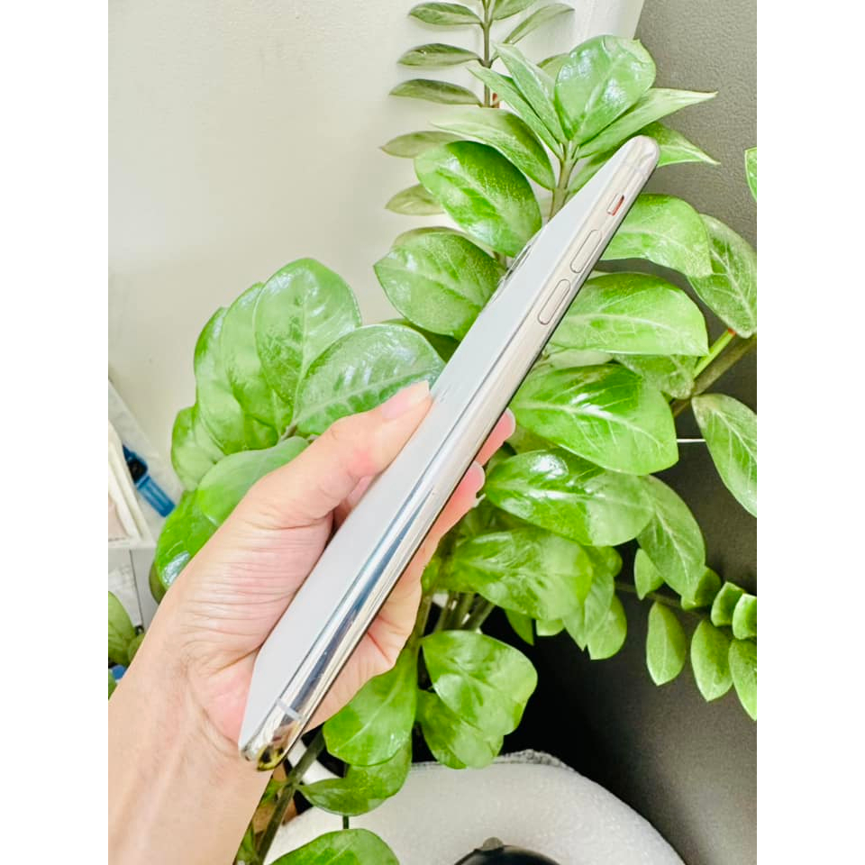 Điện thoại lp 11 Pro,max -Hàng đẹp nguyên zin k lỗi - Máy chuẩn chính hãng dung lượng cao 256Gb- Bh 12 tháng