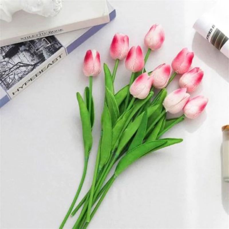 Hoa tulip giả nhiều màu xinh xắn để deco trang trí nhà cửa, làm bó hoa quà tặng