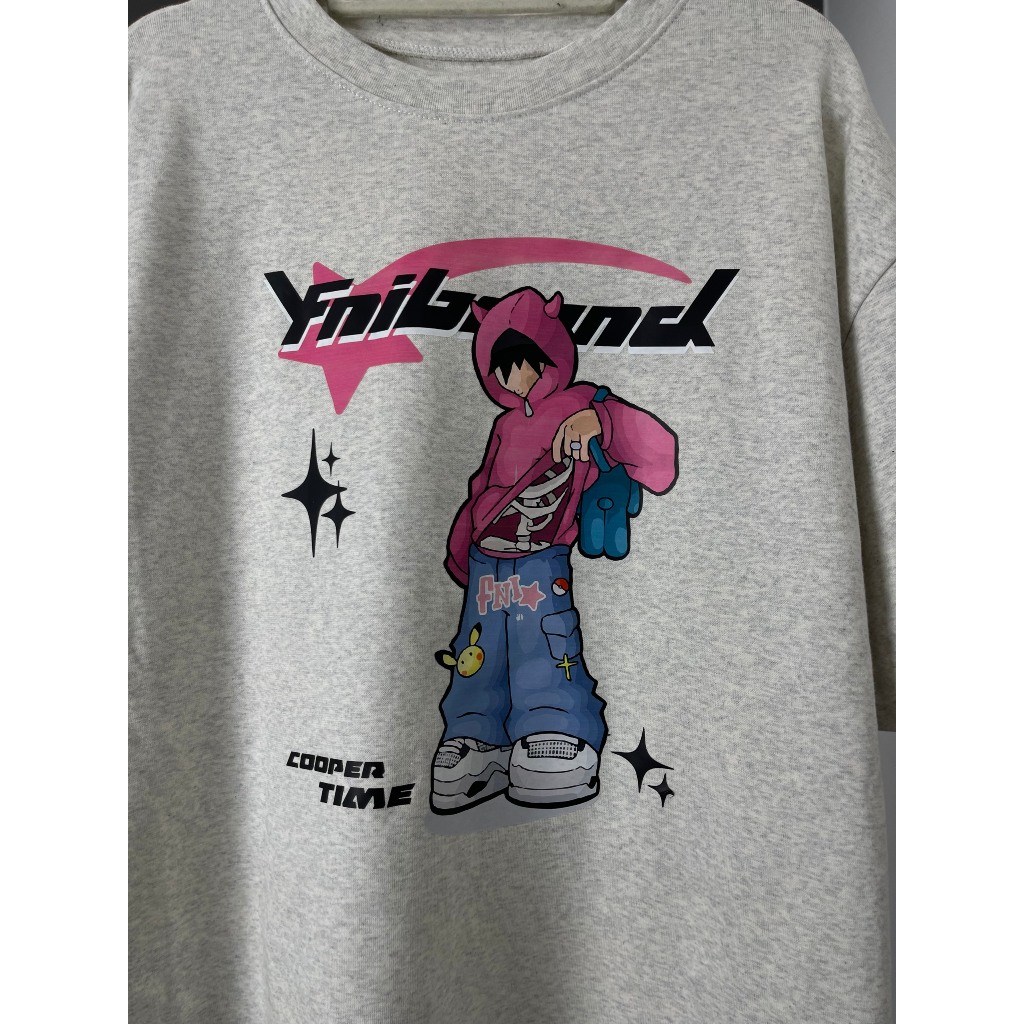 ÁO PHÔNG XÁM TIÊU HÌNH CHÀNG TRAI ÁO HỒNG A635