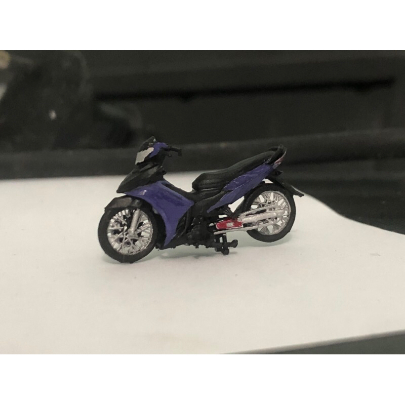 Mô hình xe Exciter 135  / LC135 v2 tỉ lệ 1:64 - Mô hình xe máy tỉ lệ 1:64 | Scale 1:64