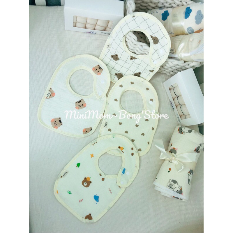 Yếm Chữ U Xô Muslin 6 lớp MiniMom hoạ tiết đáng yêu cho bé