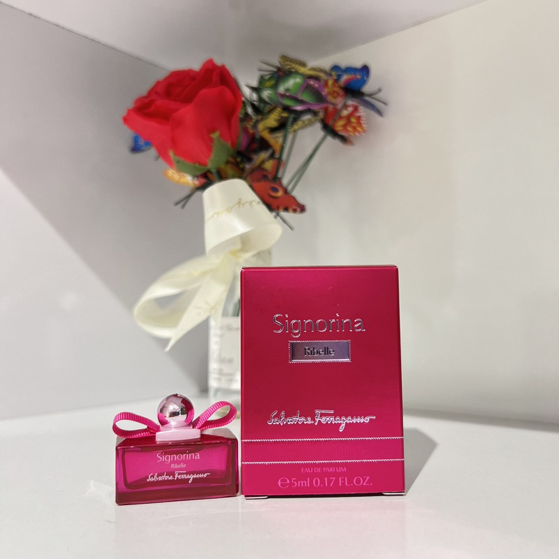 Nước hoa Signorina Ribelle EDP mini 5ml