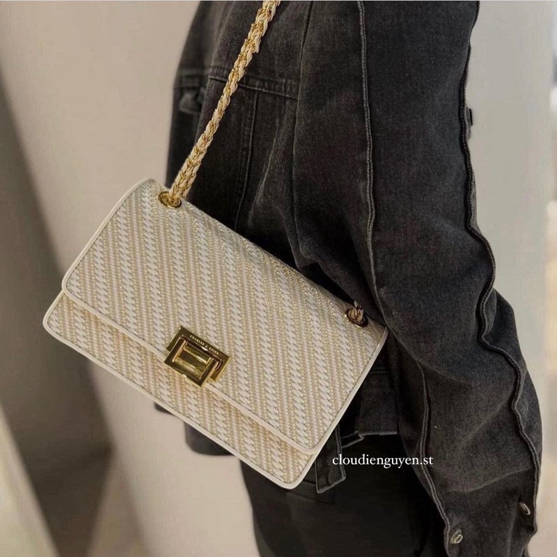 Túi xách / Ví đeo chéo dây xích dự tiệc CHARLES N KEITH