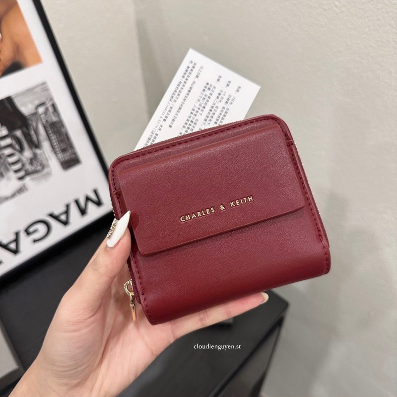 Ví gập cầm tay mini CHARLES N KEITH