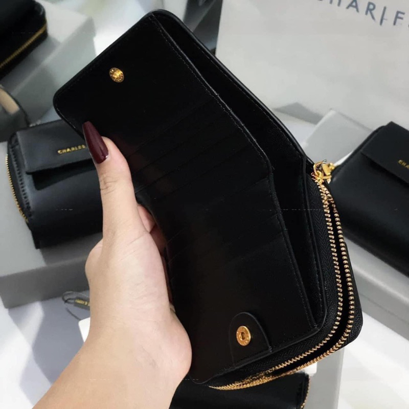 Ví gập cầm tay mini CHARLES N KEITH