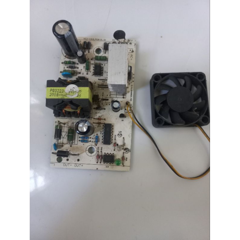 Mạch sạc xe đạp-xe máy điện tháo máy hoạt động tốt.