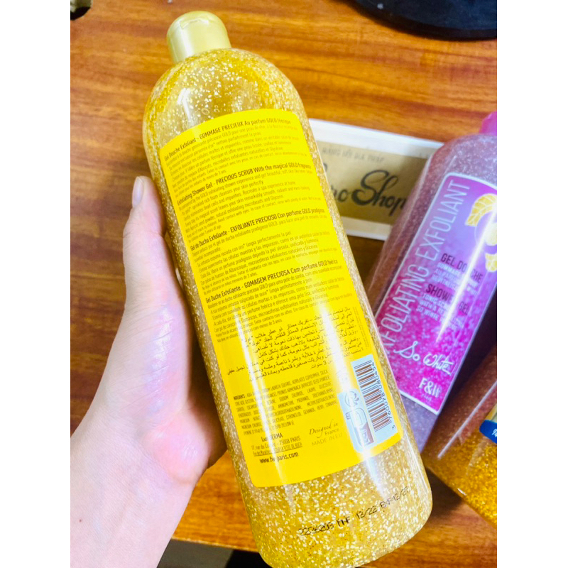 Sữa tắm tẩy da chết Body F&W Exfoliating màu vàng, màu tím 940ml