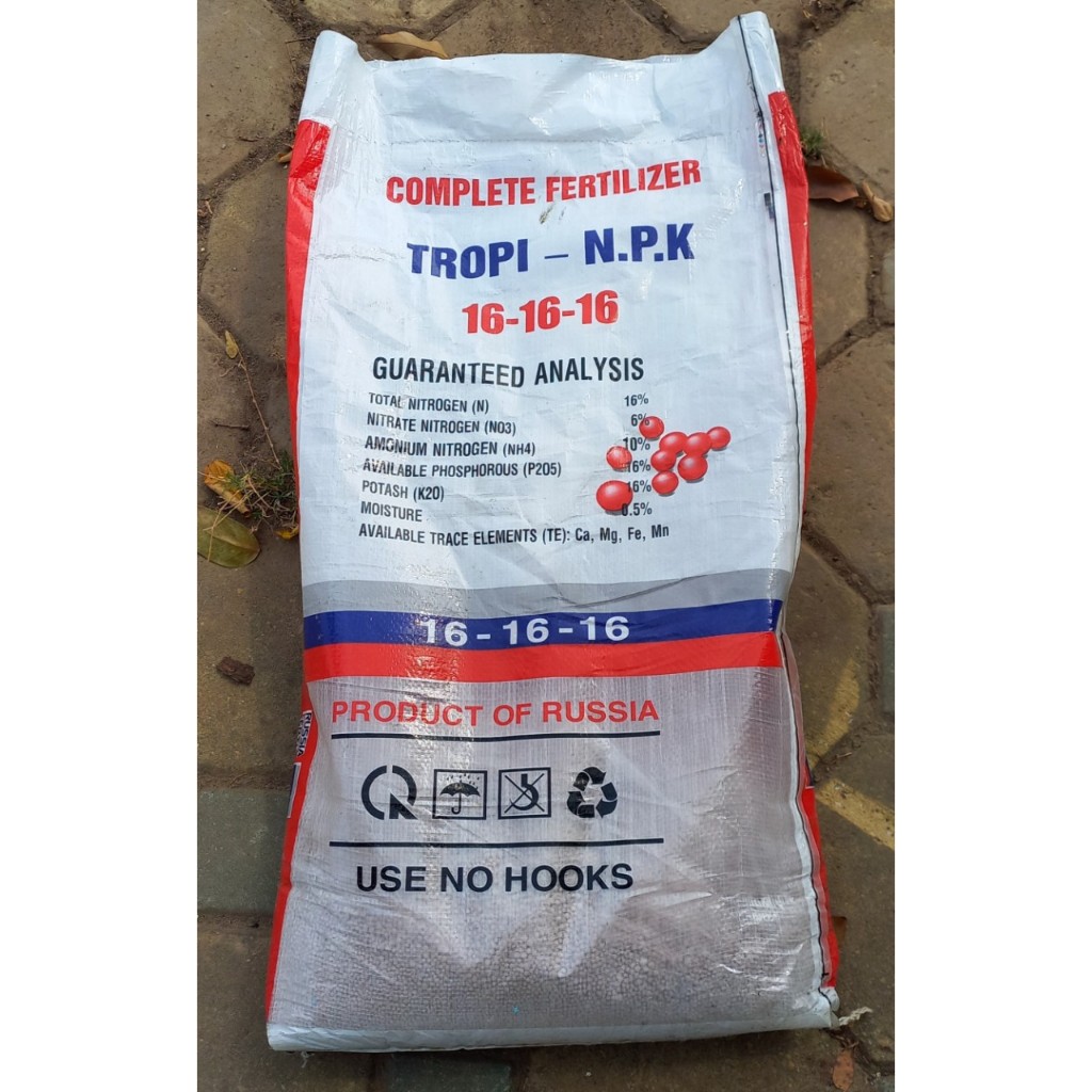 500g Phân bón NPK 16-16-16 nhập khẩu Nga.chuyên dùng cho rau màu và các loại hoa